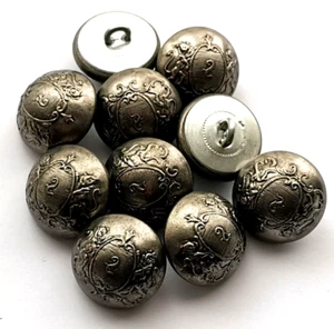 A 16. LOTE DE 10 BOTONES METÁLICOS ANTIGUOS (0,40 cts piezas) 18mm. - Imagen 1 de 1
