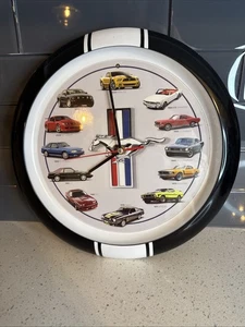 Mark Feldstein & Associates Geschichte der Mustang Sound Wanduhr - Bild 1 von 5