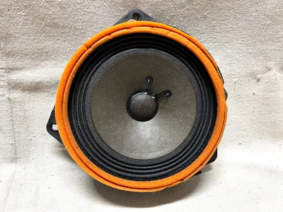 2001-2007 Toyota Highlander Left/Right Front Door JBL Sound Speaker 86160-0W110 - Image 1 of 4