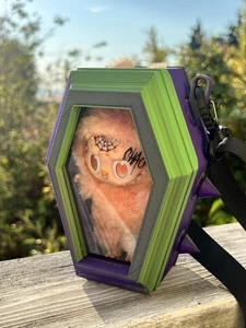 3D Printed Green/Purple Coffin Carrying Case For Authentic Popmart Labubus - Picture 1 of 2