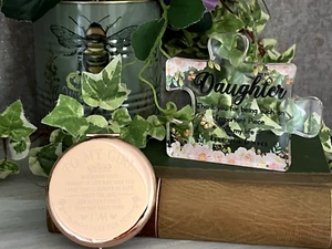 Tochter Geschenk von Mama Papa Geschenk Andenken Ornament Gravur Spiegel Blume - Bild 1 von 10