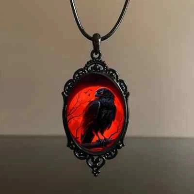 Collar Místico Rojo Luna Águila Camafeo Estilo Gótico Perfecto y Único Regalo Foto 1 de 4