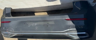 PARAURTI POSTERIORE PER VOLKSWAGEN GOLF 8 ANNO 2019 A SALIRE - Immagine 1 di 3