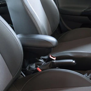 SPEZIFISCHE ABLAGEARMLEHNE LEDERIMITAT SCHWARZ SMART FORTWO 451 2007>2010 - Bild 1 von 8