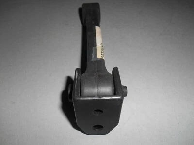 Cierre de capó GM, parcial # 02045385, chevy c-60; top kick, kodiak Foto 1 de 3