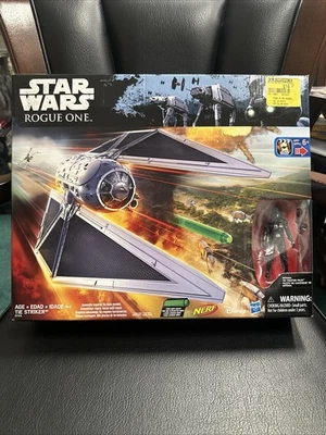 Star Wars Rogue One Tie Striker Imperial Tie Fighter Pilot 3.75" Figura Nuevo Nerf Foto 1 de 4