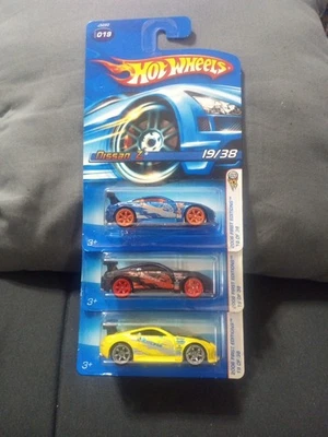 Hot Wheels Lot Of 3 Nissan Z 2006 First Edition 19/38 - Image 1 of 4