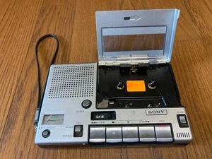 Sony Tc-1100 Portable Cassette Recorder  Vintage Operation confirmed Japan - Picture 1 of 9