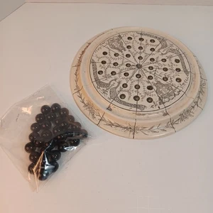 Tablero de juego vintage de canicas solitarias Scrimshaw marfil H.H. - Imagen 1 de 4