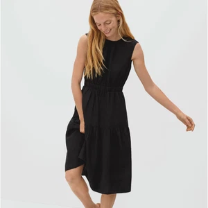 Abito donna Everlane The Open Back lino tg 00 nero senza maniche midi nuovo con etichetta - Foto 1 di 10