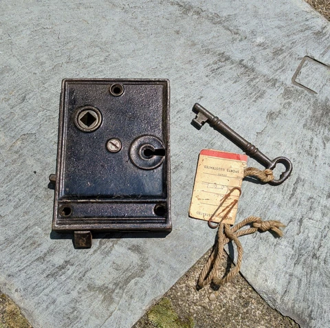 VTG Metal Door Lock Lockset Mortise Plate Skeleton Key Primitive Decor Prop Cover