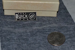 Vintage Buick 2002 Buick offene Anstecknadel Tiger Woods gewonnen Turnier N - Bild 1 von 1