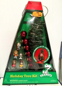 Peanuts Christmas Miniature Holiday Tree Kit Set 15 Pieces Forever Fun 2011 New - Picture 1 of 3