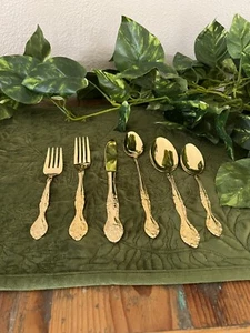 64 Pc Stanley Roberts Golden Charles IV Gold Stainless Flatware Set - Picture 1 of 7