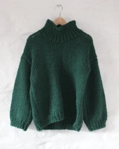 Chunky Mittens Style Handknit Green Oversize Poloneck Jumper S - Picture 1 of 5