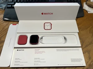 Apple Watch Series 7 45mm Red Aluminum Case Red Sport Cellular & GPS (MKJC3LL/A) - Photo 1 sur 22