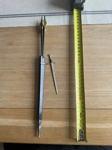 Lord Of The Rings Arrows & Sword Accessories • Vintage Toy Weapons Legolas - Picture 1 of 2