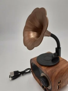 Classic retro style wireless speaker - Picture 1 of 3