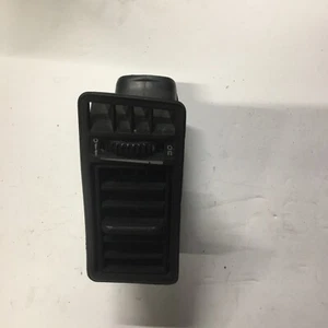 VW SCIROCCO LEFT DRIVER SIDE AIR VENT 533 819 702 A BLACK - Picture 1 of 3