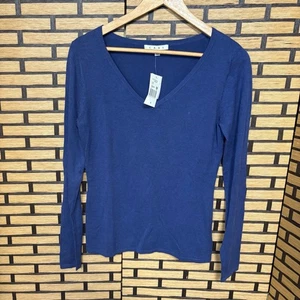 Suéter Cabi Azul Cuello en V Talla Mediana - Imagen 1 de 6