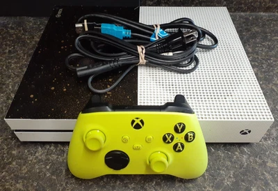 (RI4) Xbox One S 500GB SSD Video Game Console White With Controller Tested - Image 1 of 4