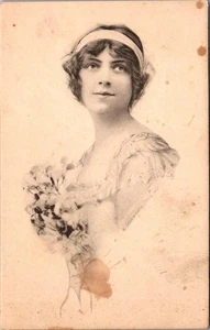 Beautiful Woman with Flower Bouquet ART Postcard - Imagen 1 de 2