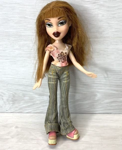 MGA 2001 Bratz Doll Meygan Red Hair Bangs, zoccoli rosa, grafica superiore - Foto 1 di 10