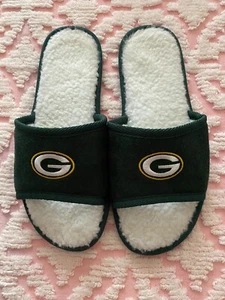 NFL GREEN BAY PACKER SLIP-ON BATH/SPA SLIPPERS WOMENS SIZE XL 9/10 ADULT - Picture 1 of 5