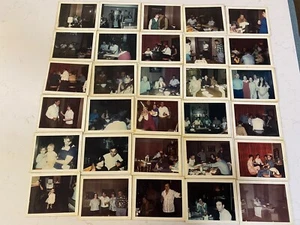 Lot of 25 Polaroid Pictures Party - Picture 1 of 4