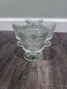 crystal depression Wine Glass - Picture 1 of 3