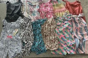 Lot Of 12 Youth Girls Small 6 6x Rompers Jumpsuits - Picture 1 of 1