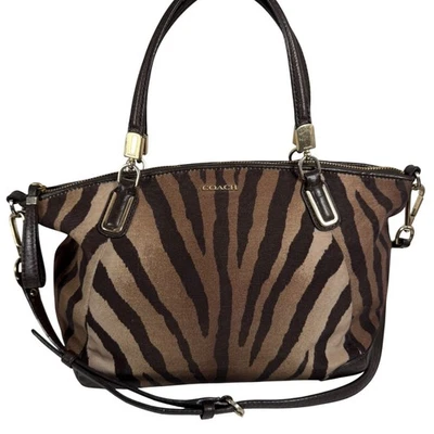 Bolso Bandolera COACH Madison Kelsey Estampado de Cebra 28093 *Sin Etiqueta Foto 1 de 4