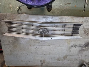 1967 CHEVELLE MALIBU SS GRILL GRILLE PANEL 67 OEM ORIGINAL WITH EMBLEM - Picture 1 of 15
