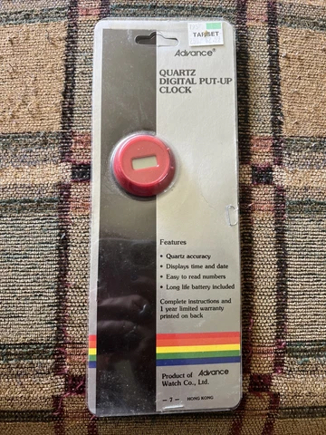 Vintage retro Advance Quartz Digital Put Up clock Red retro 80s brand new Cover