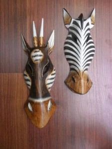 Bali Carved Antelope & Zebra Head Wall Mask x 2 (wall hanging) 30cm (12") - Foto 1 di 8