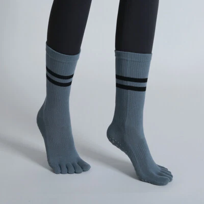 5 pares de calcetines antideslizantes de yoga para mujer de algodón de color liso que absorben el sudor Foto 1 de 4