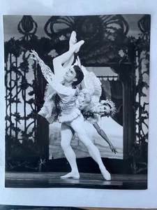 Fotografía original de Anthony Crickmay 1992 del ballet australiano Miranda Coney - Imagen 1 de 2
