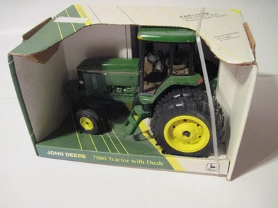 Tractor de juguete agrícola John Deere "7800" Ertl nuevo en caja Foto 1 de 4