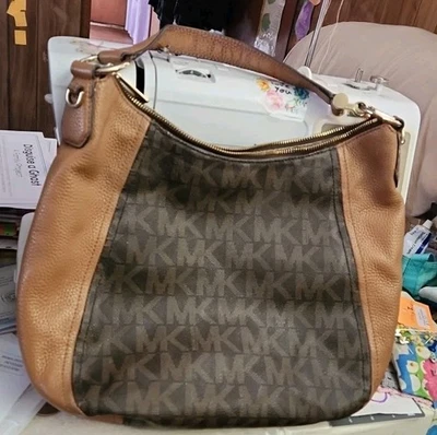 Bolso de Hombro Hobo Grande Michael Kors Fulton Signature Marrón/Bellota-Sin Correa Foto 1 de 4