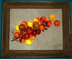 VINTAGE GRAPES LUCITE ACRYLIC MID CENTURY FRAMED ORANGE 18 GRAPES CLUSTER - Picture 1 of 10