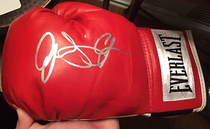 Joseph "Jo Jo" Diaz Signed Boxing Glove With Proof - Picture 1 of 4