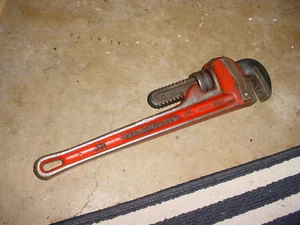 14 INCH RIDGID TOOL PIPE WRENCH, STEEL - Picture 1 of 2