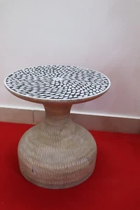 Mesa con incrustación de hueso hecha a mano flor patrón moderno taburete mesa final blanco y negro - Imagen 1 de 4