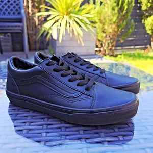 Vans Youth/Ladies All Black Low-Top Old Skool Styling Leather Size UK 5 - Picture 1 of 11