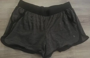 Danskin Now Women's Dri More Semi-Fitted Activewear Shorts Dark Gray Size M 8-10 - Picture 1 of 5