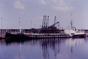 1979 Bristolian Avonmouth Shipping Ship Boat 35mm Original Slide Ref 1427 - Picture 1 of 1