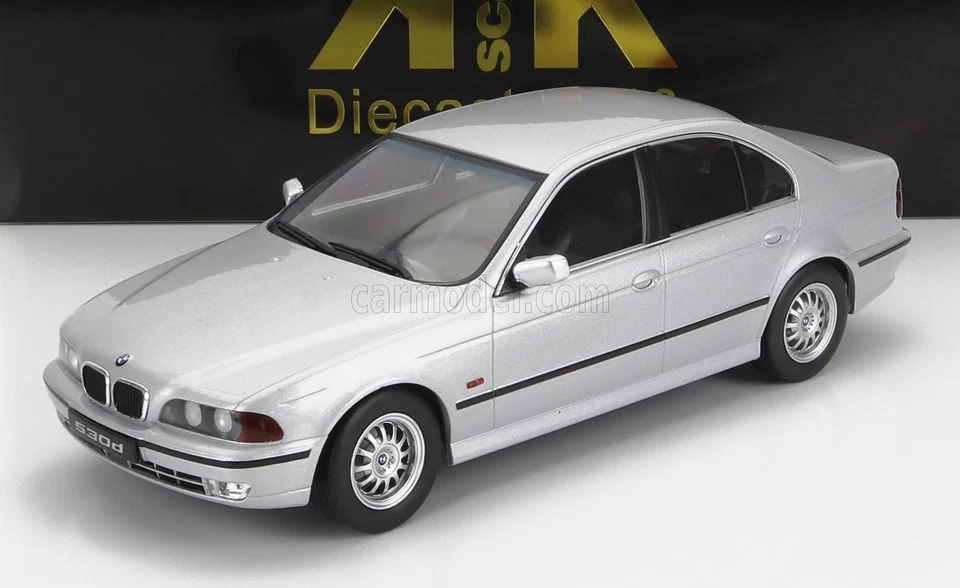 1/18 KK-SCALE - BMW - 5-SERIES 530d (E39) SEDAN 1995 KKDC181051 - Immagine 1 di 1