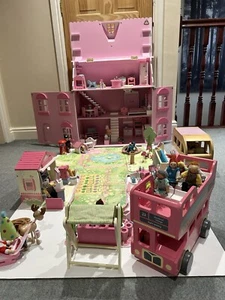 Rosebud Wooden dolls house And Village shops. Full furniture and figures inc. - Picture 1 of 24