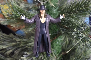 WWE Undertaker Ornament 2022 Hallmark Keepsake Christmas Ornament - Imagen 1 de 2