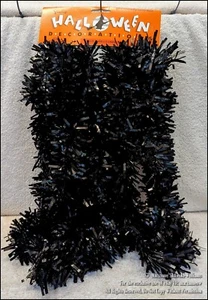 OLD STORE STOCK - 15 ft NEW HALLOWEEN BLACK TINSEL GARLAND SPOOKY DECOR - Picture 1 of 2